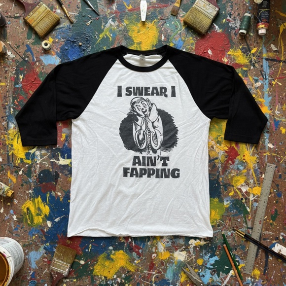 Tultex “I Swear I Ain’t Fapping” Graphic Raglan White/Black - Picture 1 of 7